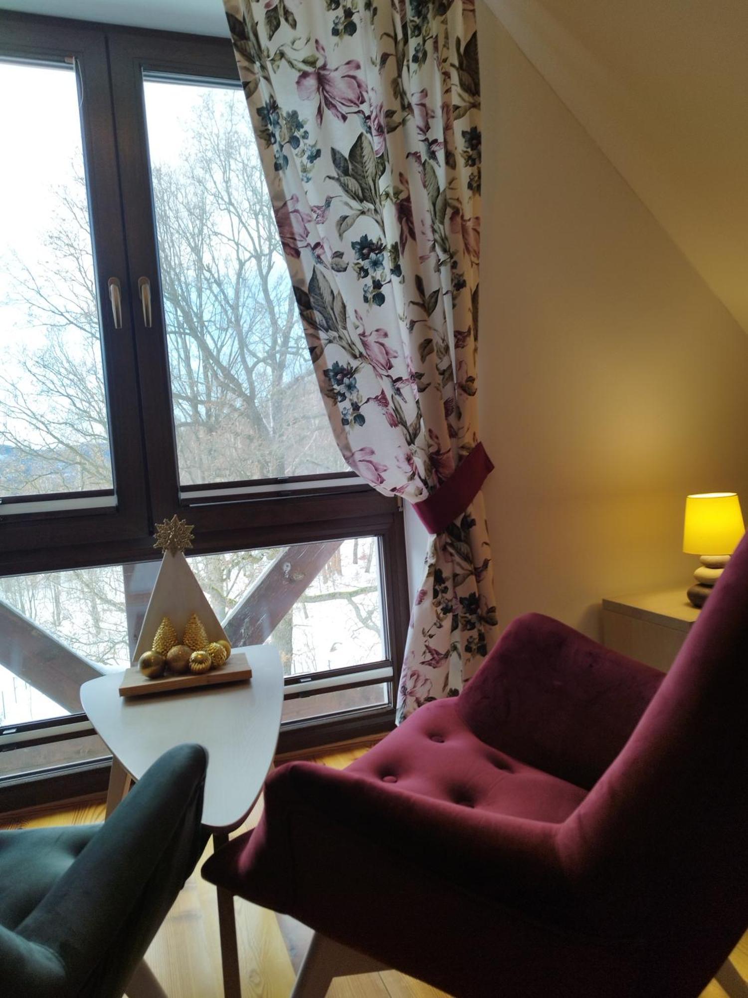 Apartamety I Pokoje Goscinne Na Jaskolczej Swieradow-Zdroj Luaran gambar