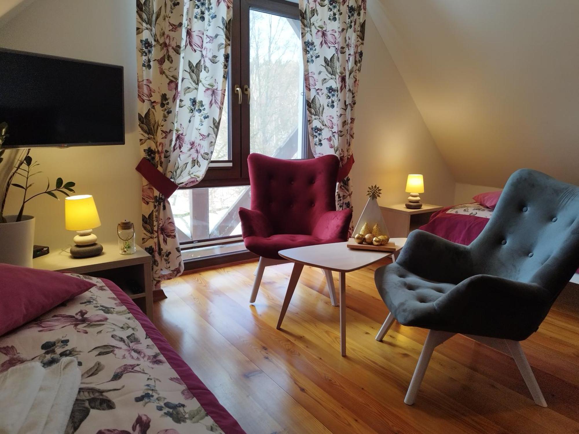 Apartamety I Pokoje Goscinne Na Jaskolczej Swieradow-Zdroj Luaran gambar