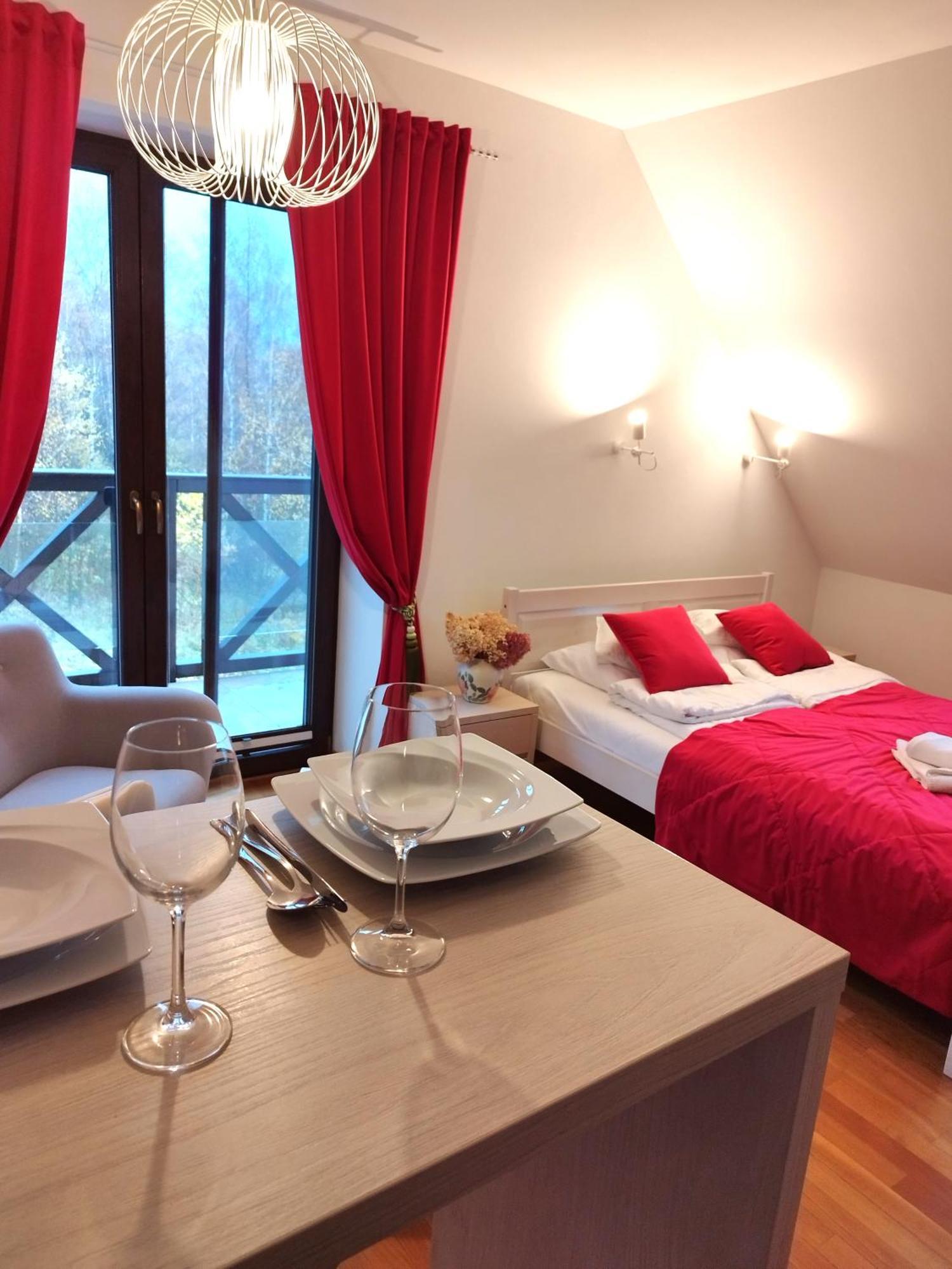 Apartamety I Pokoje Goscinne Na Jaskolczej Swieradow-Zdroj Luaran gambar
