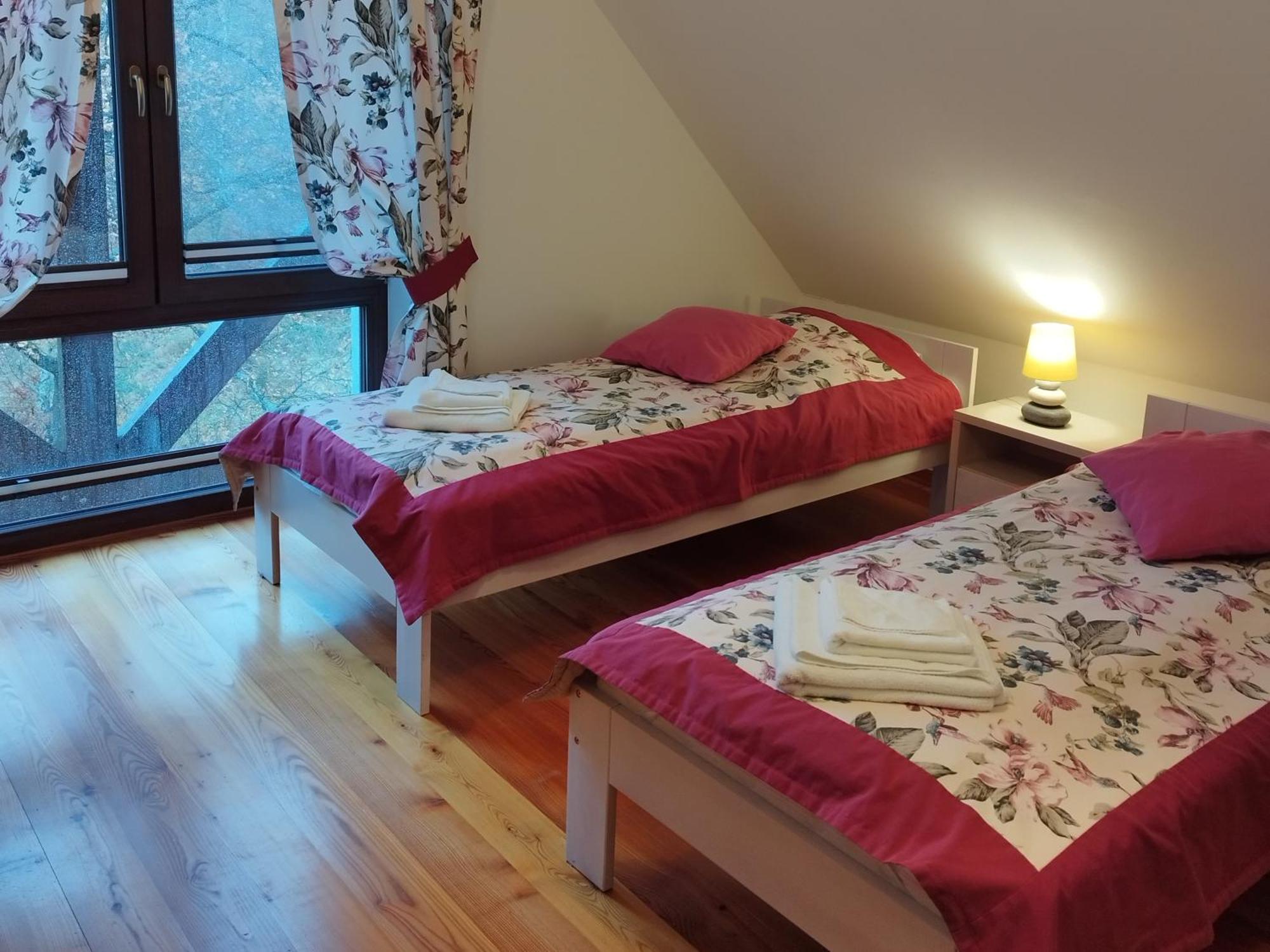 Apartamety I Pokoje Goscinne Na Jaskolczej Swieradow-Zdroj Luaran gambar